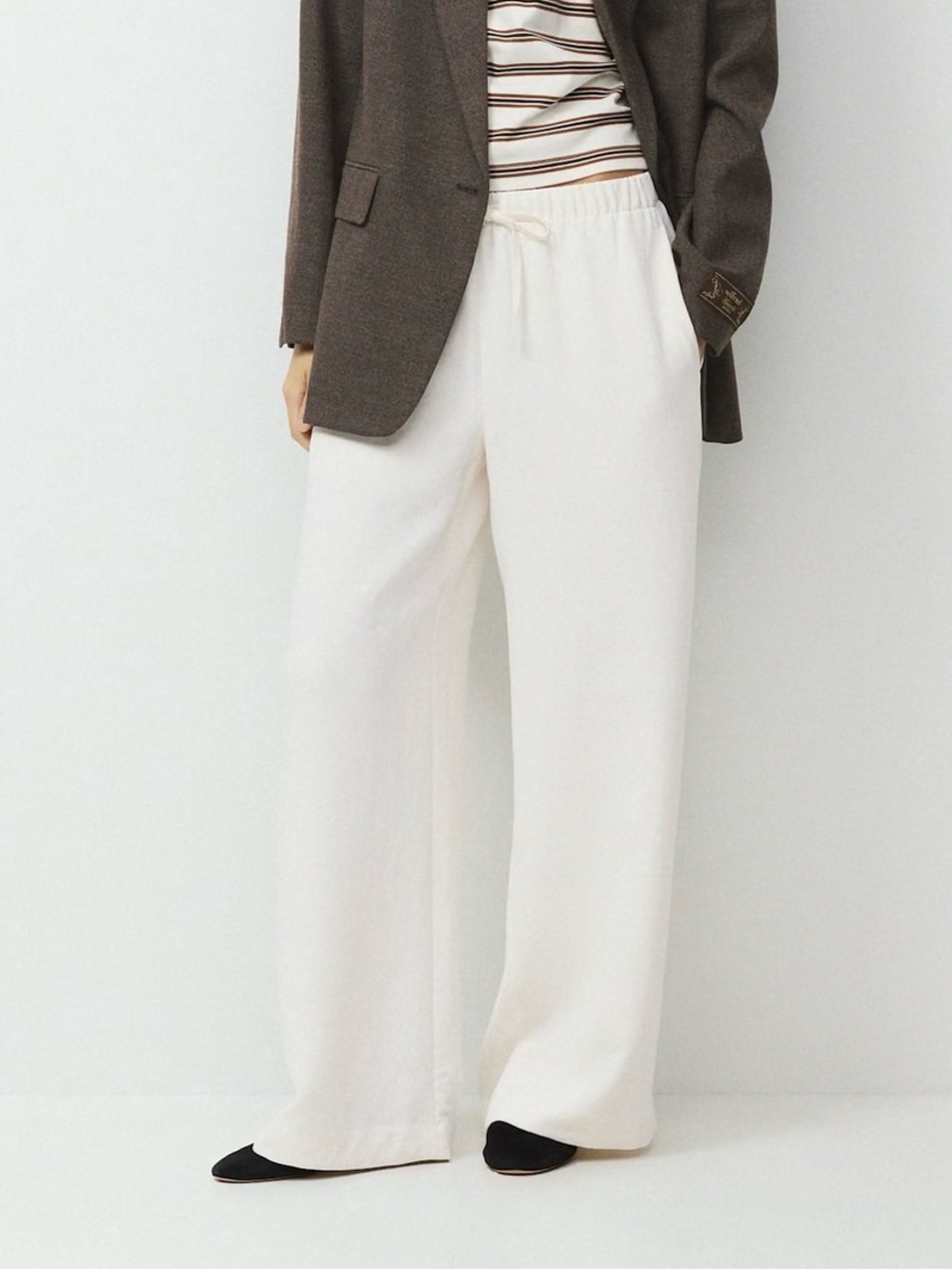 Aritzia- The Lodge Pant- Crepette- Light Birch XS NWT